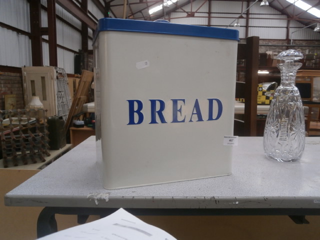 retro enamel bread bin