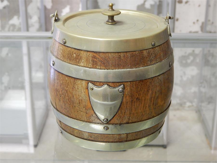 Oak ice Bucket, silver plate worn