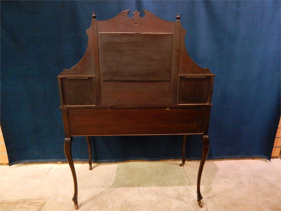 Mahogany veneered dressing table. First / second quarter 20th century. - Image 2 of 2