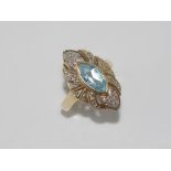 9ct yellow gold, blue topaz ring weight: approx 2.9 grams, size: K-L/5