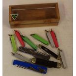 Quantity of vintage pen knives 12 in total