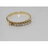 9ct gold ring with diamond simulant (one stone missing), weight: 1.2 grams, size: M/6