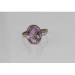 9ct gold and amethyst ring weight: approx 2.35 grams, size: K/5