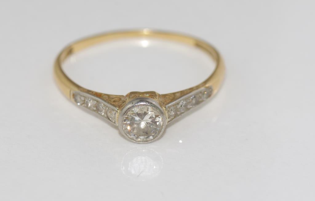 18ct yellow gold/ platinum and diamond ring weight: approx 1.5 grams - Image 2 of 2