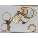 9ct yellow gold oddments of jewellery weight: approx 13.8 grams