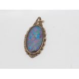 Vintage 9ct yellow gold opal pendant as inspected, approx 3.18 grams
