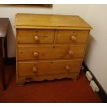 Small pine chest of drawers 90cm wide, 42cm deep, 85cm high