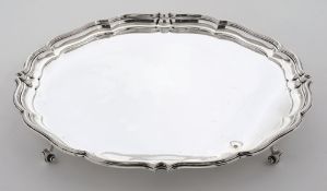 A George V silver salver, maker Jay, Richard Attenborough & Co Ltd, Sheffield,