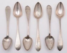 A set of five Victorian provincial Scottish silver pointed Old English pattern teaspoons,