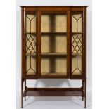 An Edwardian mahogany, satinwood, crossbanded and inlaid display cabinet:,