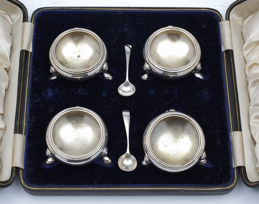 A set of four Edward VII silver salts, maker Brook & Sons, Edinburgh, 1908: of plain circular form,