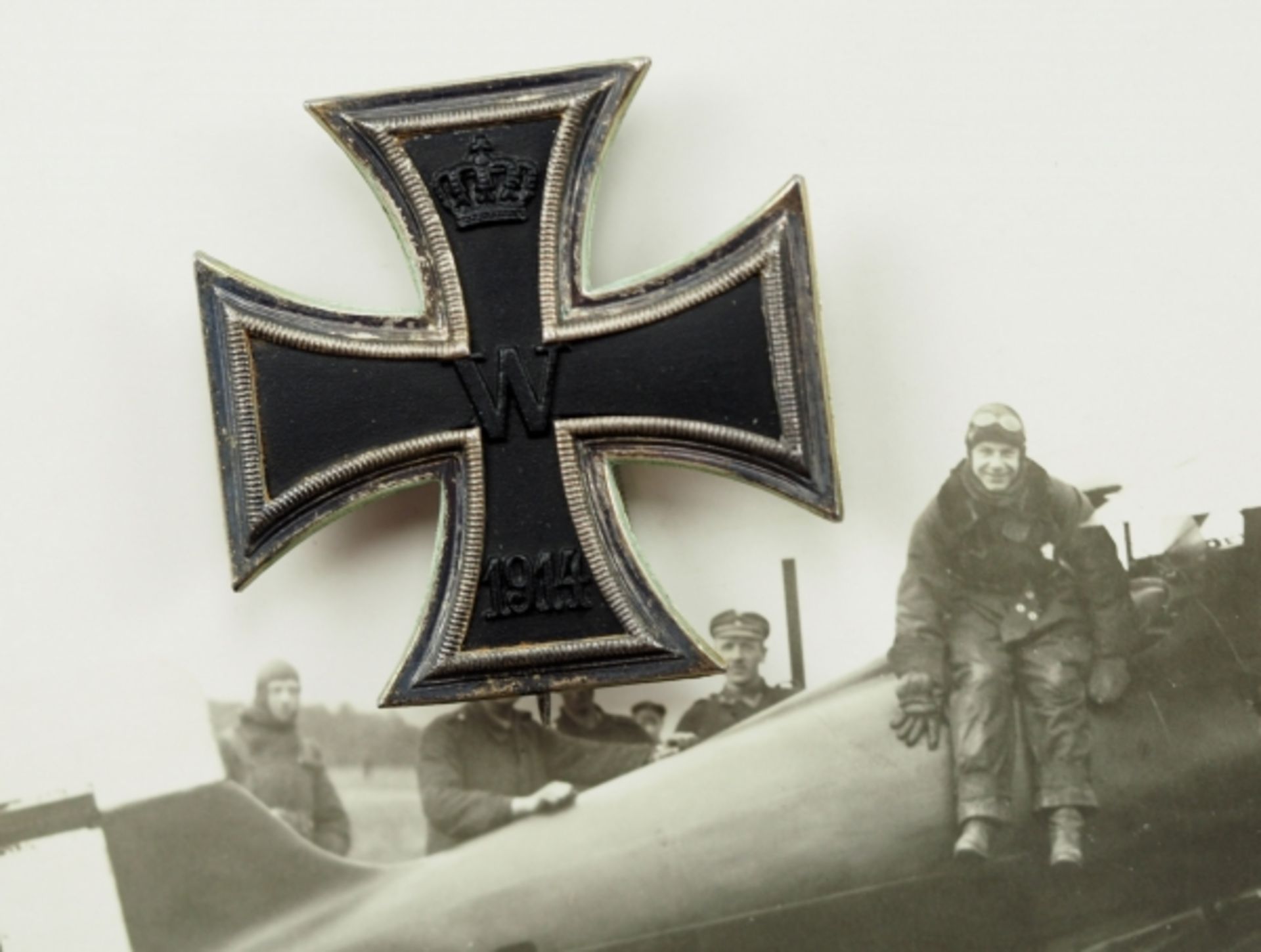 1.1.) Kaiserreich (bis 1933) Württemberg: Nachlass des Leutnant d.R. Trudpert Riesterer- Flieger- - Image 2 of 27