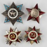 2.2.) Welt Sowjetunion: Vier Auszeichnungen.Diverse, je emailliert, mit Matrikelnummer an