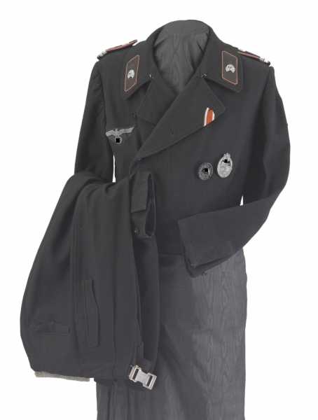 4.1.) Uniformen / Kopfbedeckungen Wehrmacht: Feldbluse der schwarzen Sonderbekleidung eines