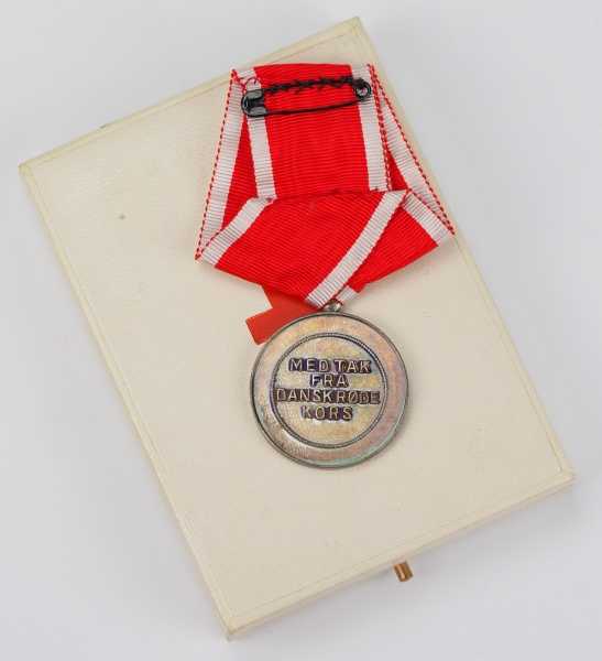 2.1.) Europa Dänemark: Rot-Kreuz Medaille, im Etui.Silber, teilweise emailliert, am konfektionierten - Image 2 of 2