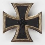 1.2.) Deutsches Reich (1933-45) Eisernes Kreuz, 1939, 1. Klasse.Geschwärzter Eisernkern, versilberte
