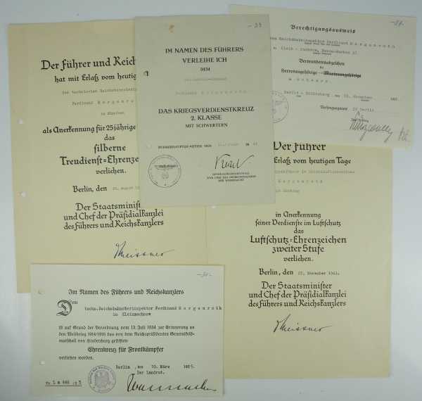 3.1.) Urkunden / Dokumente Urkundengruppe eines Reichsbahn-Amtmann und Gemeindegruppenführer im