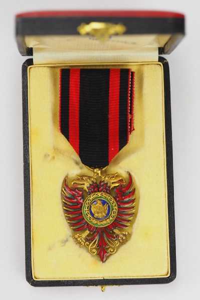 2.1.) Europa Albanien: Skanderbeg Orden, 2. Modell (1940-1944), Ritterkreuz, im Etui.Silber - Image 2 of 3