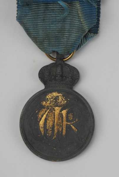 1.1.) Kaiserreich (bis 1933) Preussen: Kronen-Orden Medaille, 2. Form (1916-1918).Zink, Reste der - Image 2 of 2