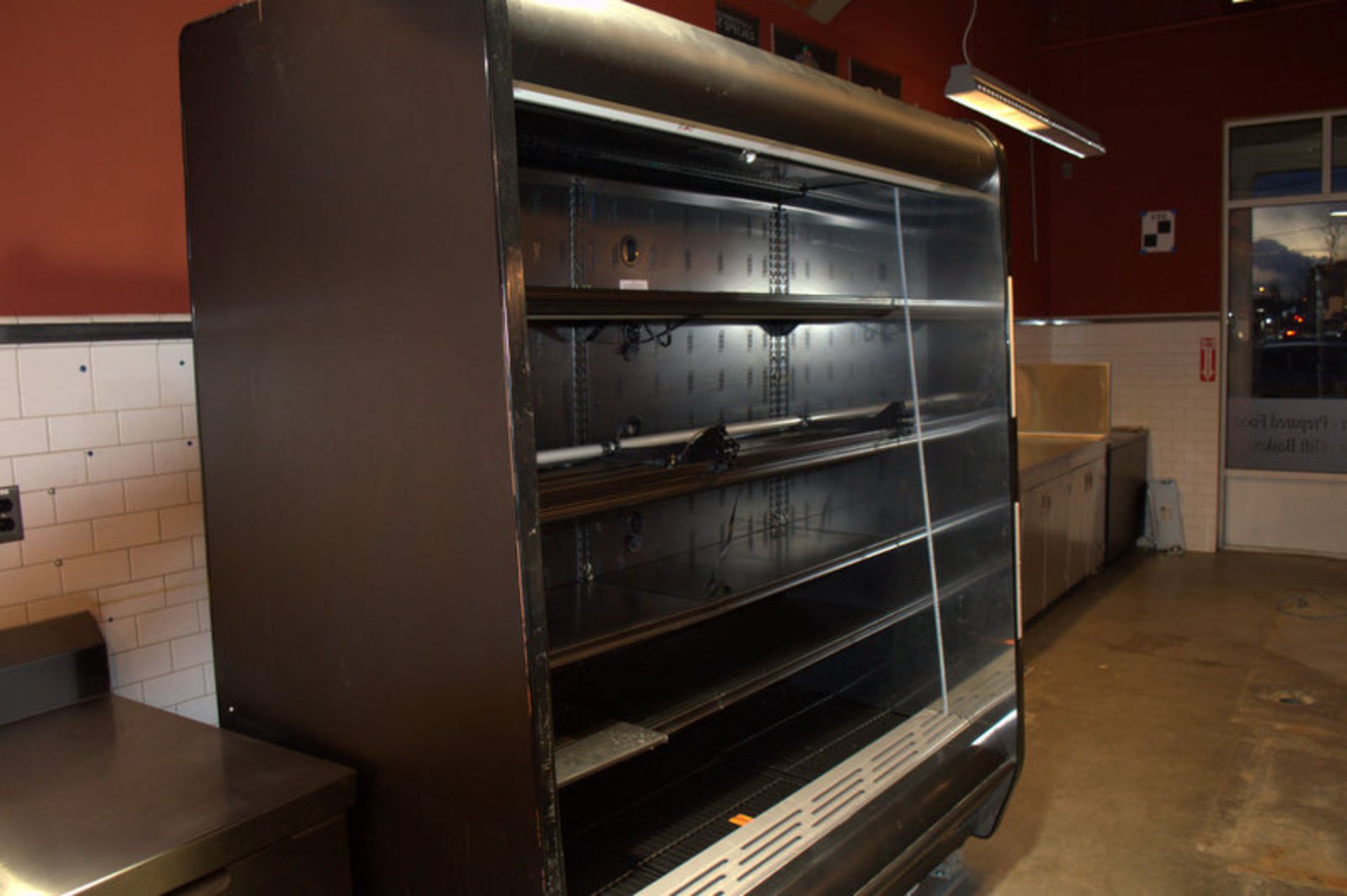 OPEN MEAT CASE 6 DECK 75" X 37"