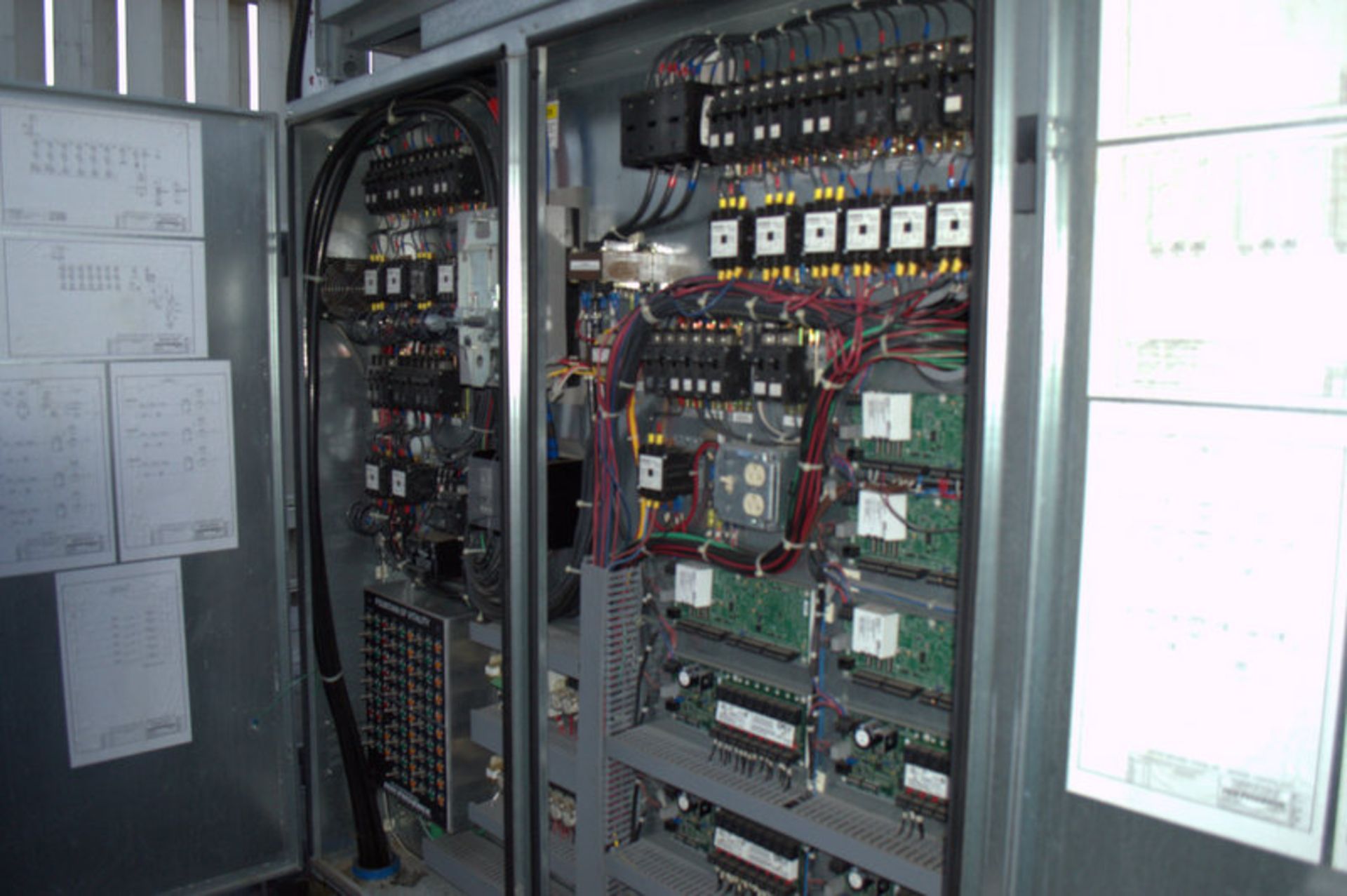 COMPLETE ROOF MOUNTED COMPRESSOR RACK SYSTEM - Image 11 of 17