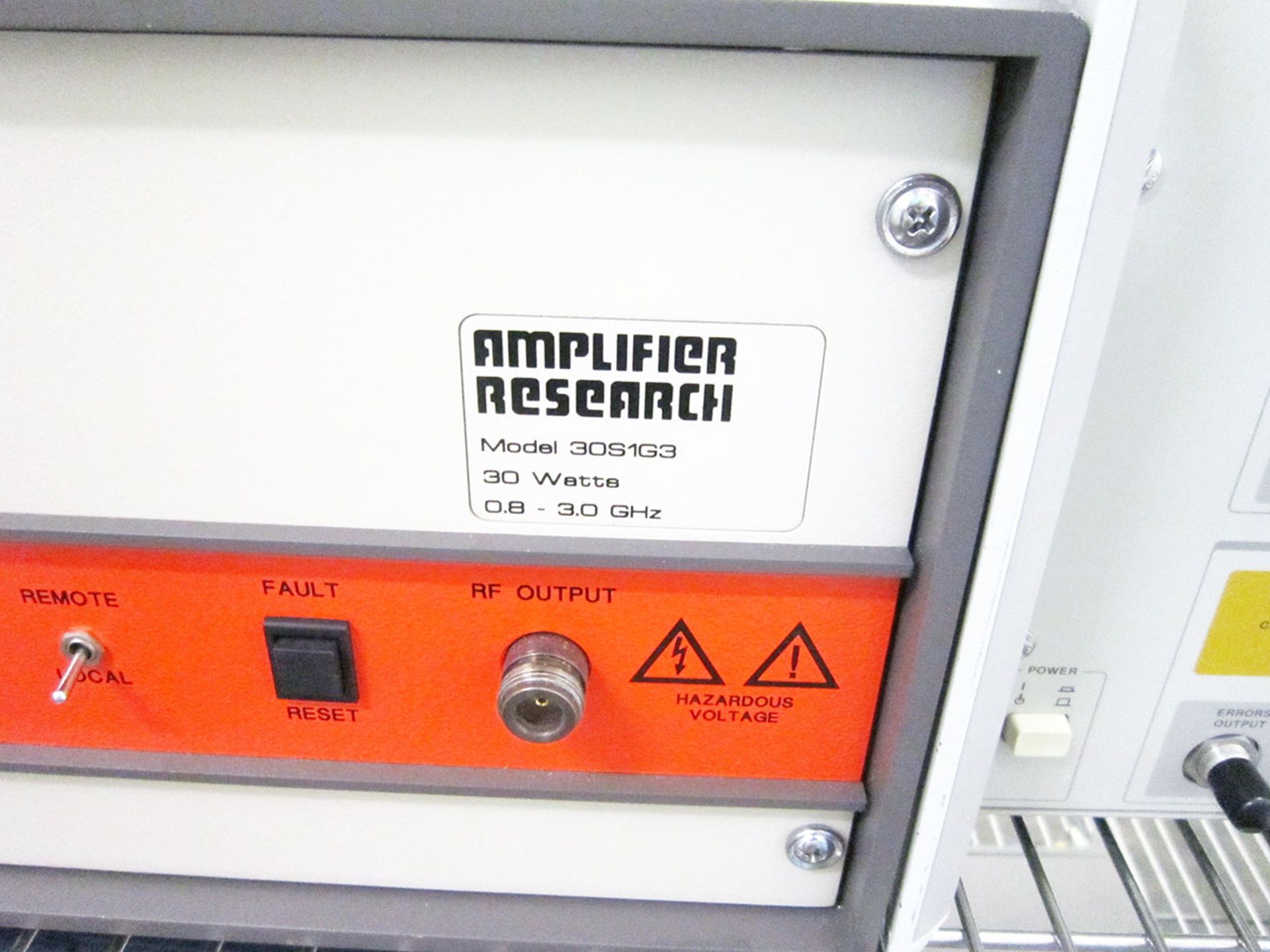 Amplifier Research 30S1G3 3.0 GHz 30 Watts - Image 3 of 4