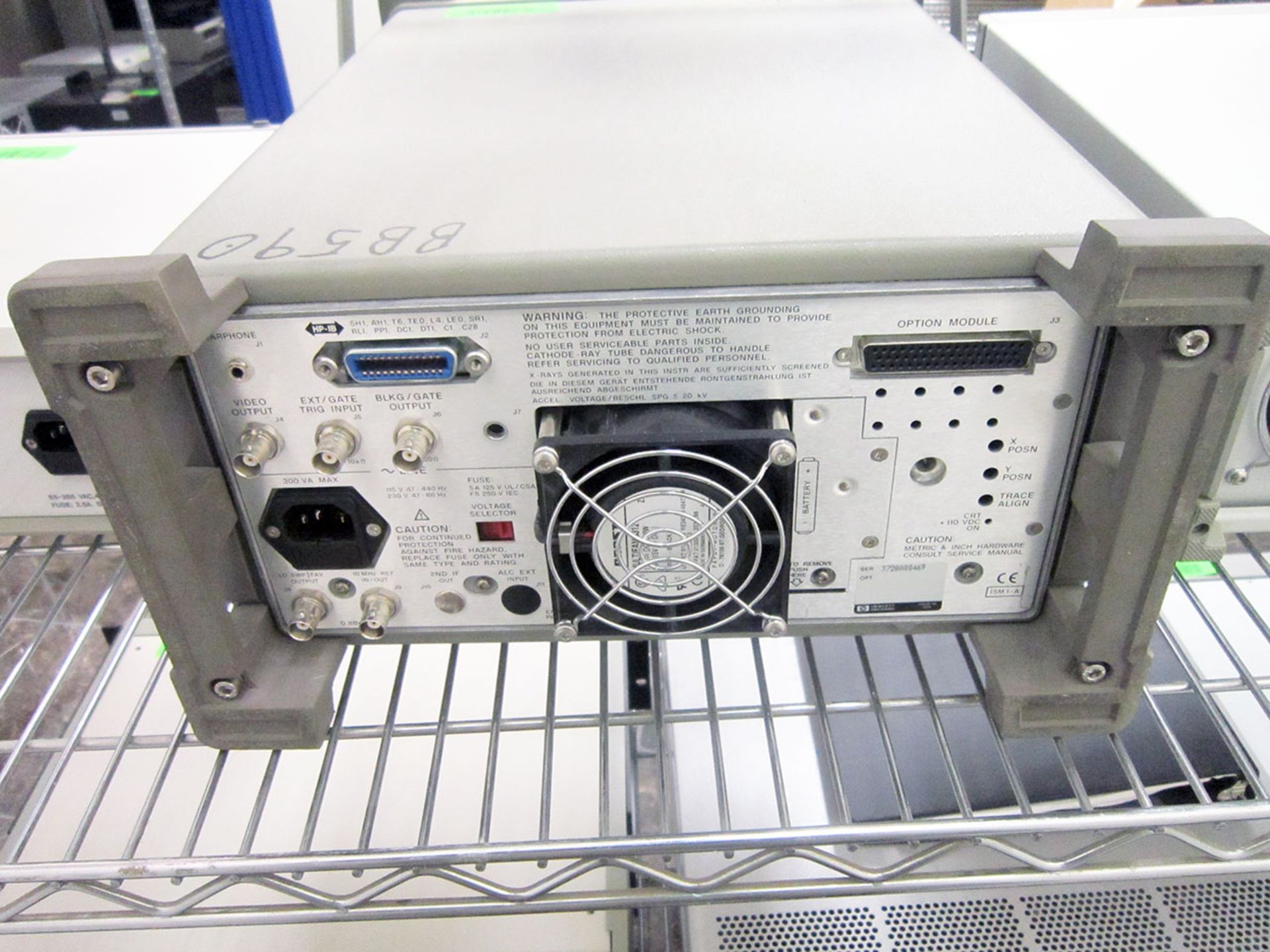 HP 8562E 30 Hz - 13.2 GHz Spectrum Analyzer Opt: STD - Image 4 of 4