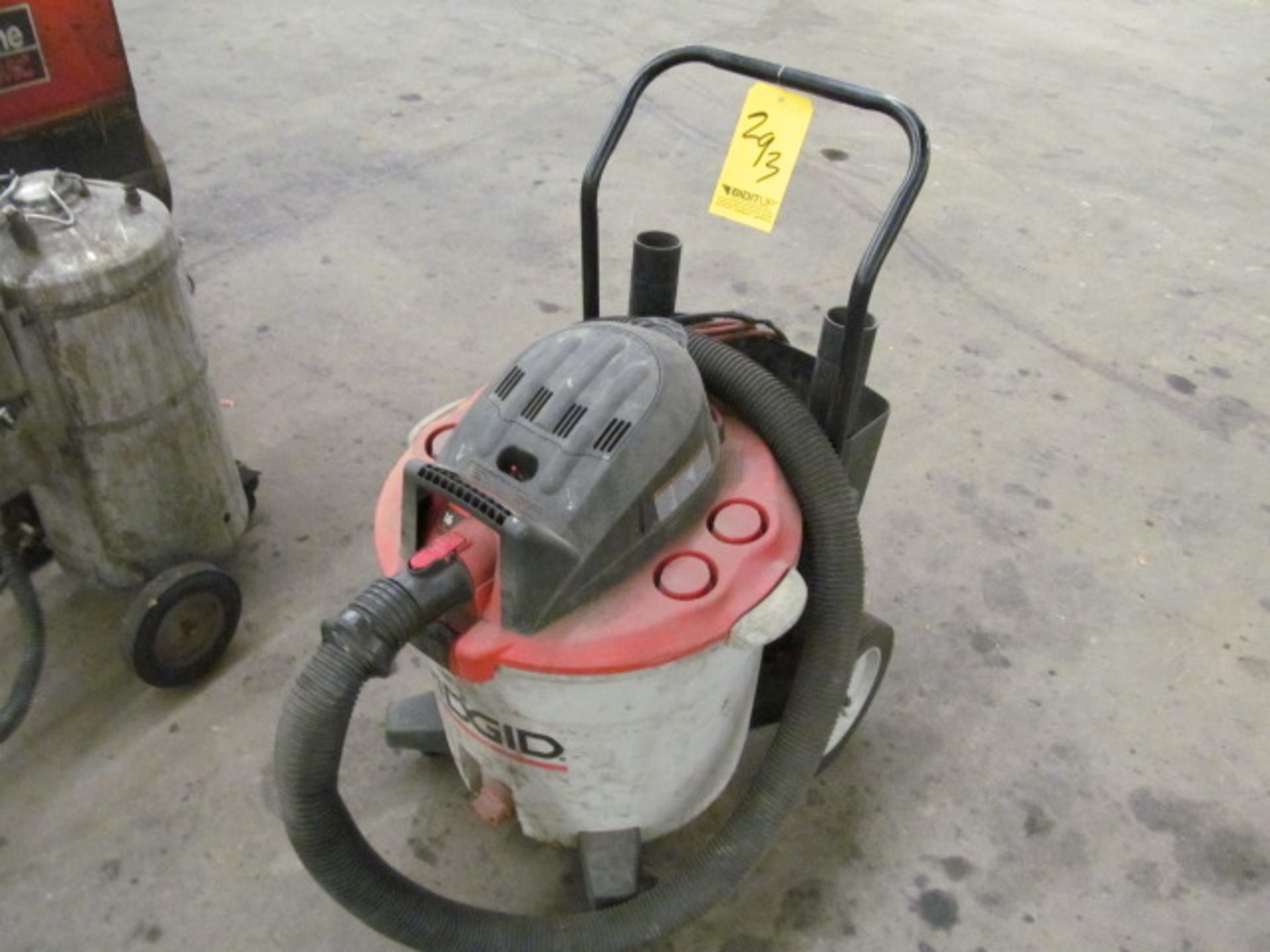 Shop VAC (Located At 207 W. Taylor St)