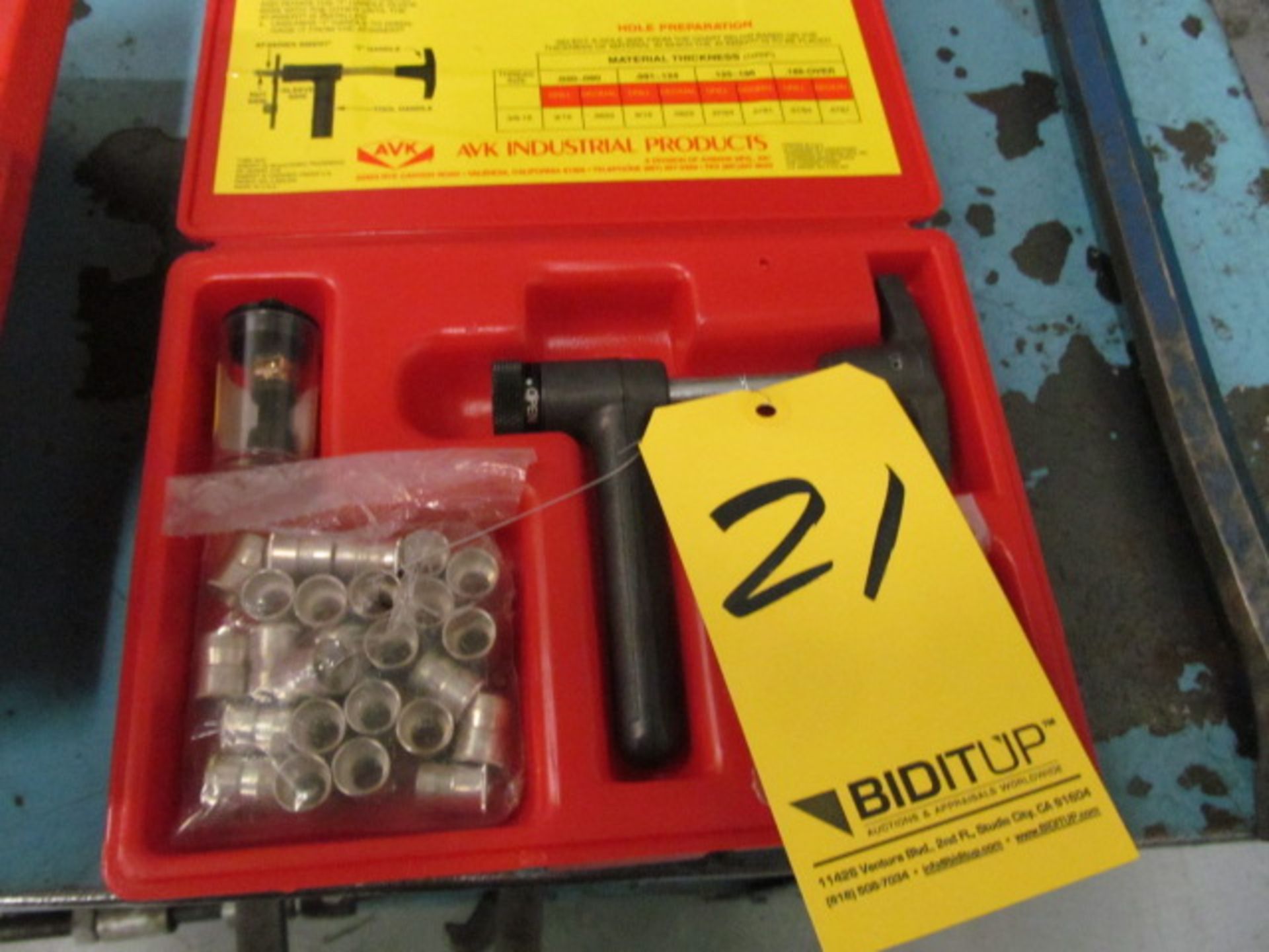 Auk Thread Repair Kit (Located At 140 Cortland Ave)