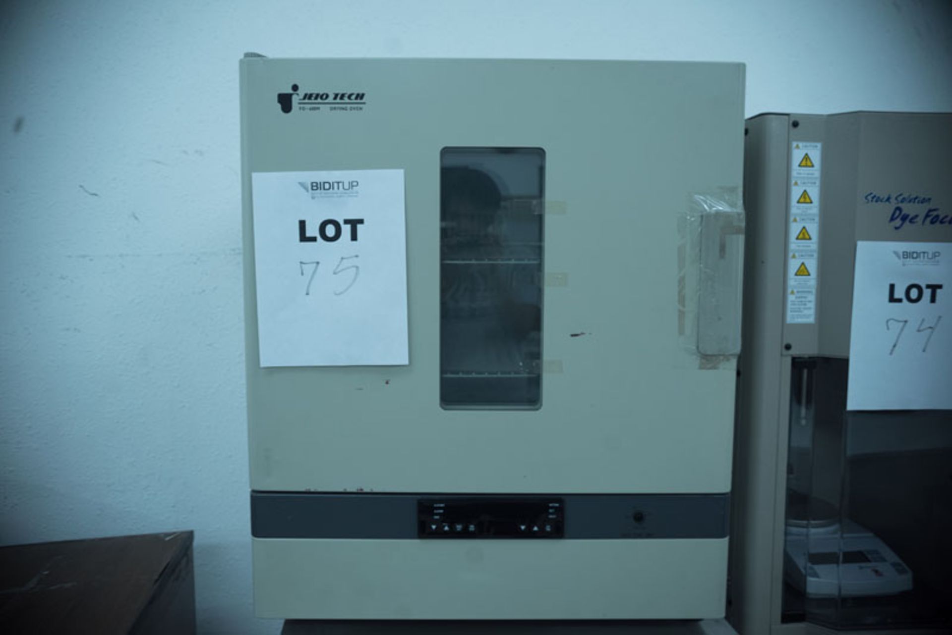 JEIO Tech Lab Oven Model FO-600M SER# FO30590 2 Shelf
