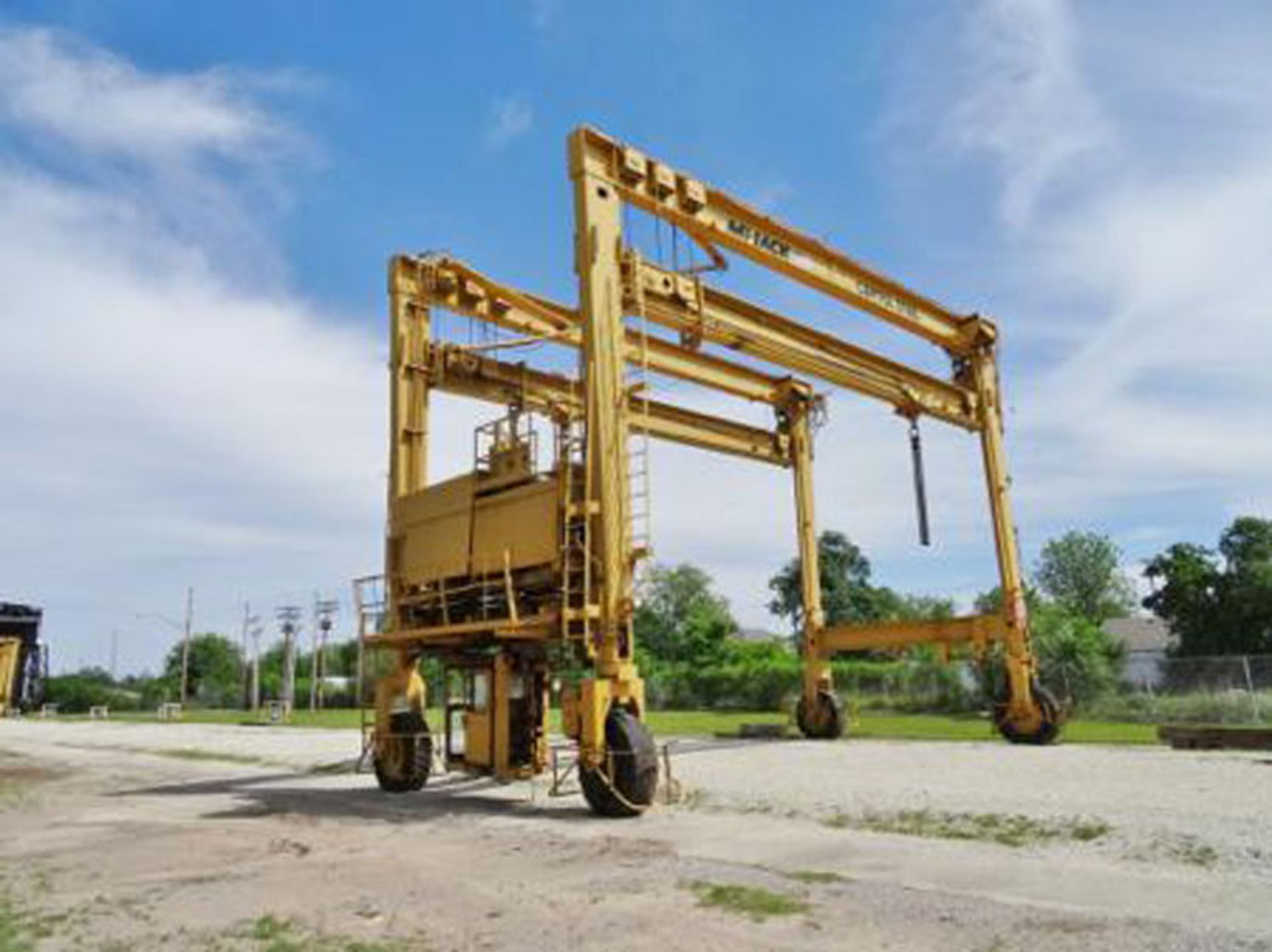 40 Ton Drott Straddle Mobile Gantry Crane, S/N 6211685, 40 Ton Main Hoist, 40' Bridge Span, 25'