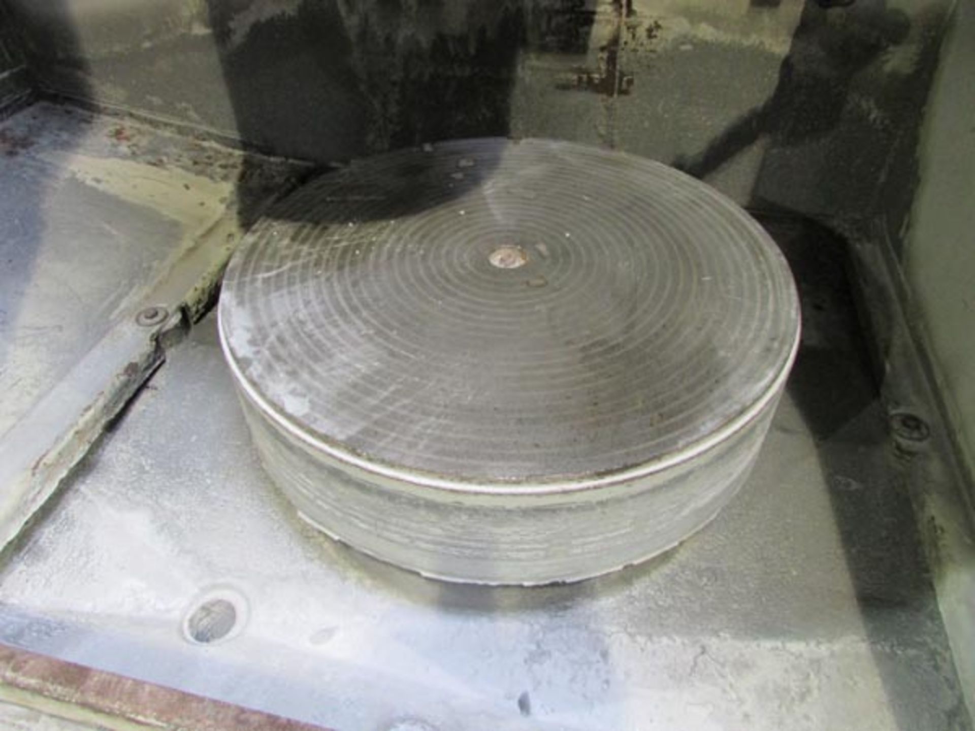 2011 DCM Mdl: IG280 SD Rotary Surface Grinder 18'' Magnetic Chuck, 12'' Grinding Wheel - Image 3 of 8