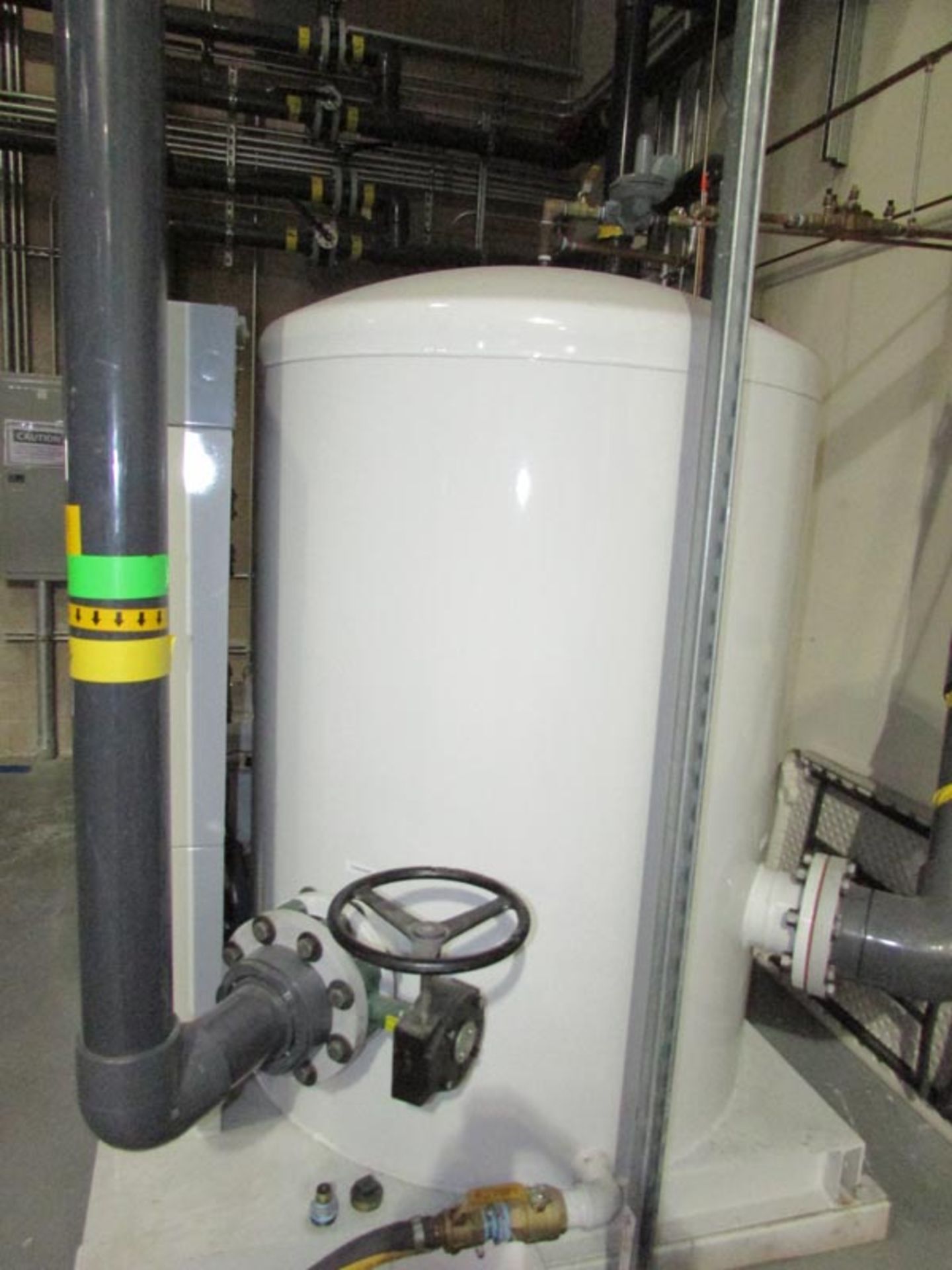 2010 Dry Coolers Mdl: (4) AVR-101/CSX-600/Stand Furnace Cooling System 600GPM/ 60PSI with (2) 40HP - Image 5 of 7