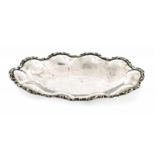 Servier Mexiko, 20. JH, 930er Silber, gegossene Rand, h: 31 cm, 556 g Serving dish Mexico, 20th