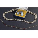 Silver cameo jewellery, consisting of a ring and pendant, together with a Lotus pearl necklace and