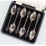 George V silver tea spoon set, Birmingham 1933, maker S Greenberg & Co, with fleur de lis ends and a