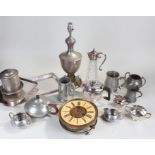 Silver plated jug, together with a silver plated tray tea pot, etc, (qty)