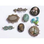 Collection of 19th Century and later jewellery, including cameos, two enamelled silver brooches,