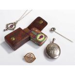 Mixed lot, to include a silver locket, a necklace, a brooch, a stickpin