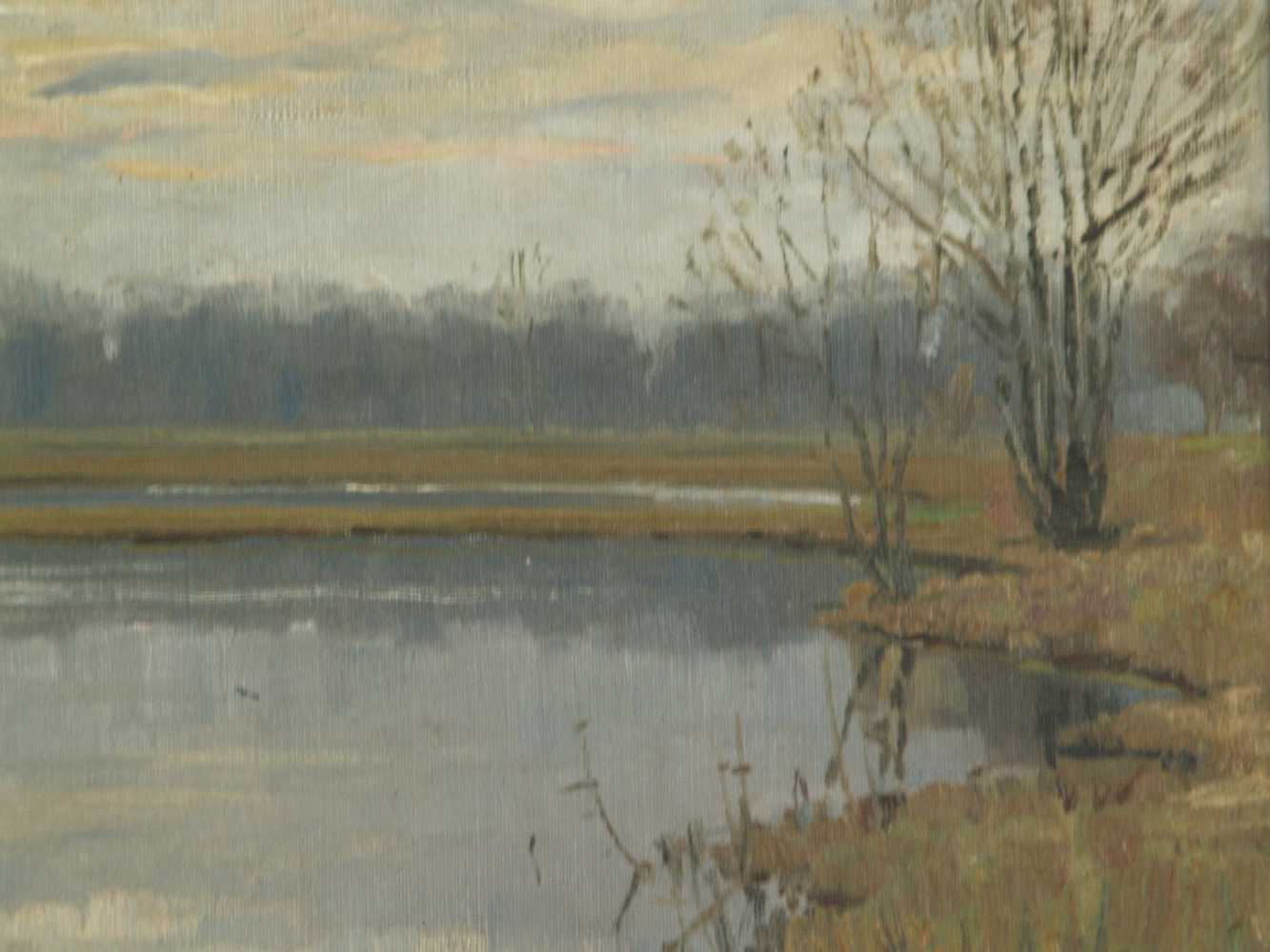 Dussault,Karl(Karlsruhe 1860 - 1930) - Uferstück an einem See im Spätherbst,Öl auf Leinwand auf - Image 2 of 4