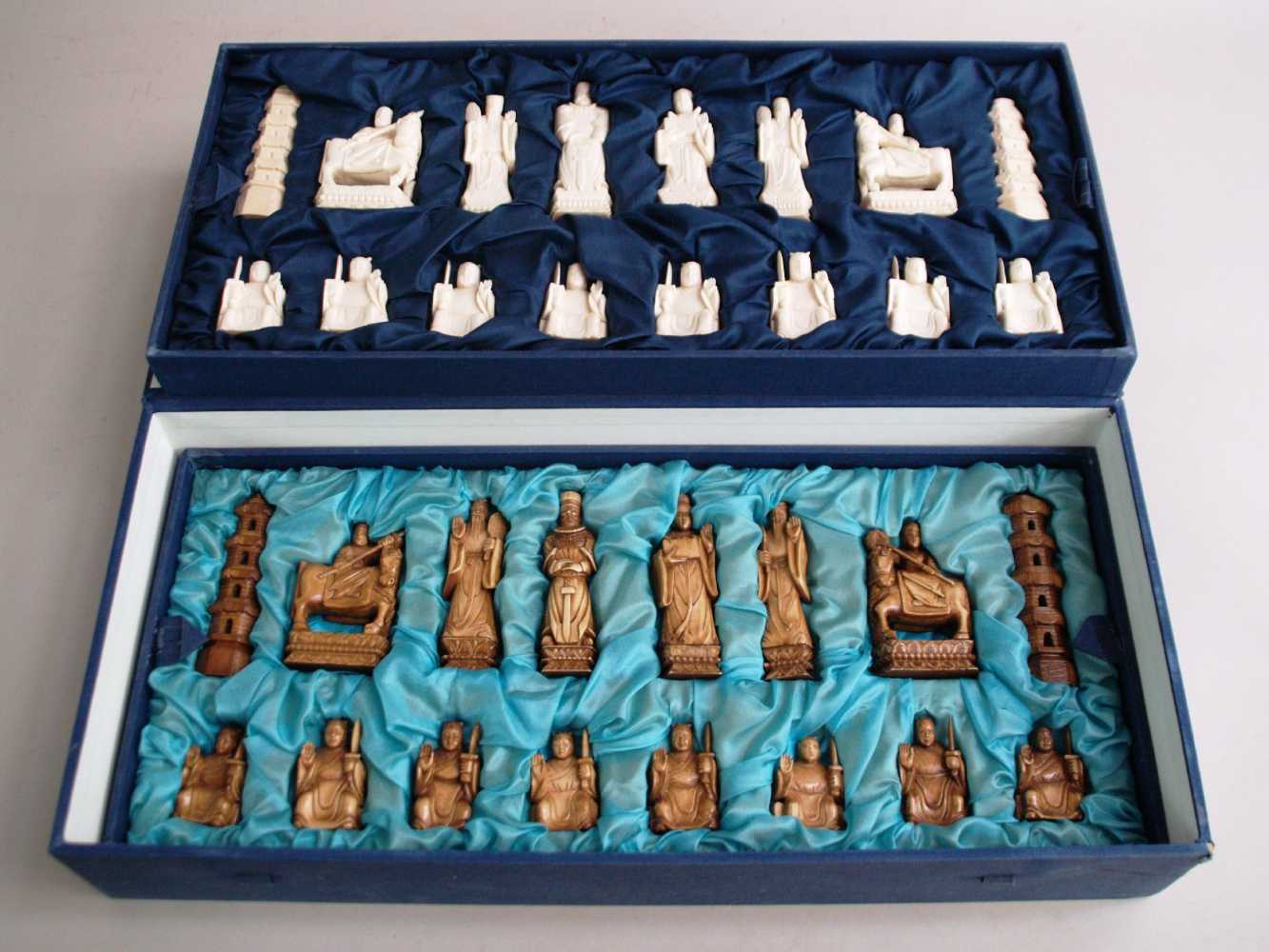 Schachfiguren - vollständig 32 Stück,China 1.Hälfte 20.Jh.,Elfenbein,meisterlich geschnitzt,1 Partei - Image 2 of 4