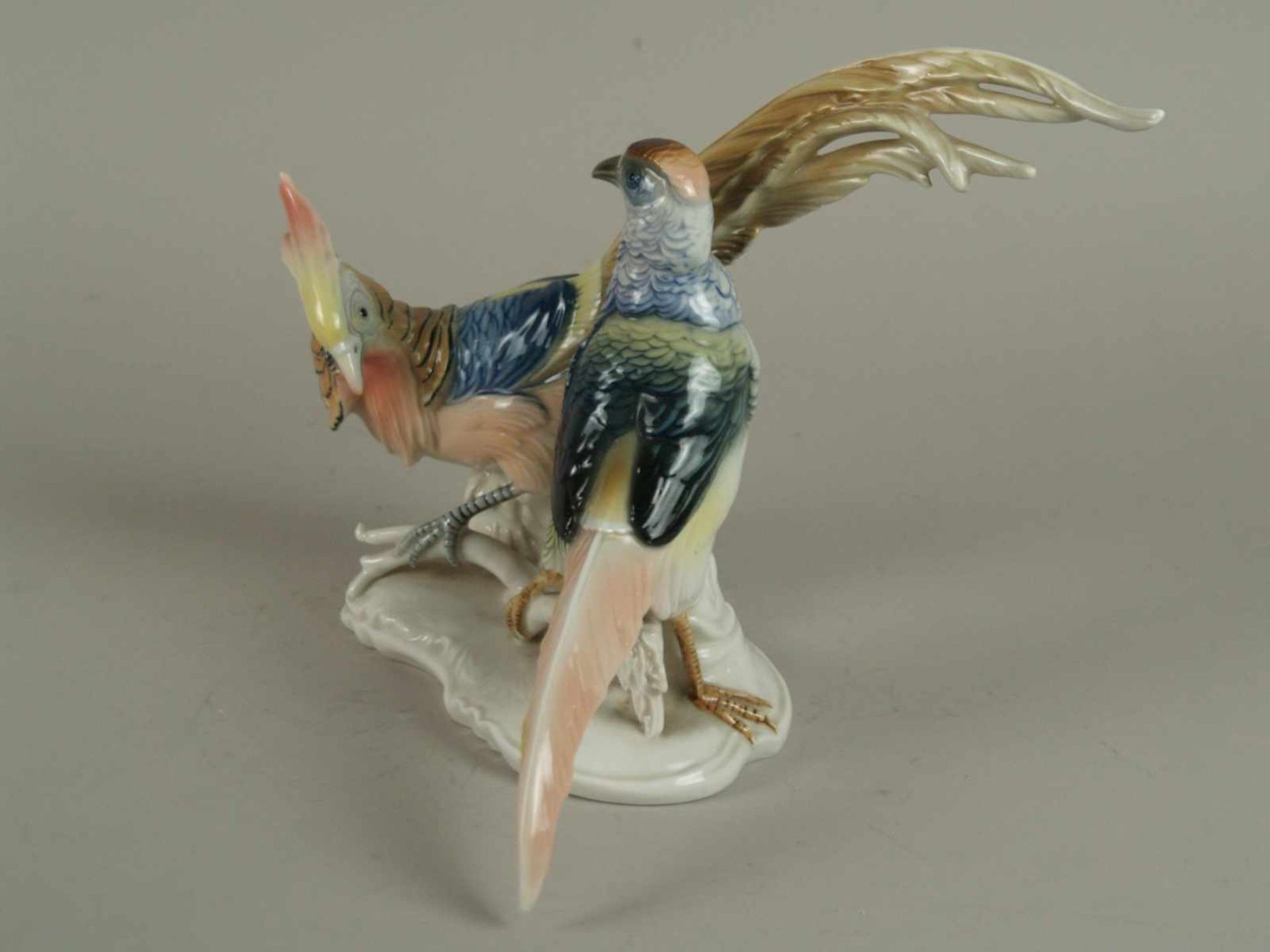 Porzellan-Figur "Fasanenpaar" - Ens, grüne Mühlenmarke,vollplastisch ausgeformte Fasanenvögel auf