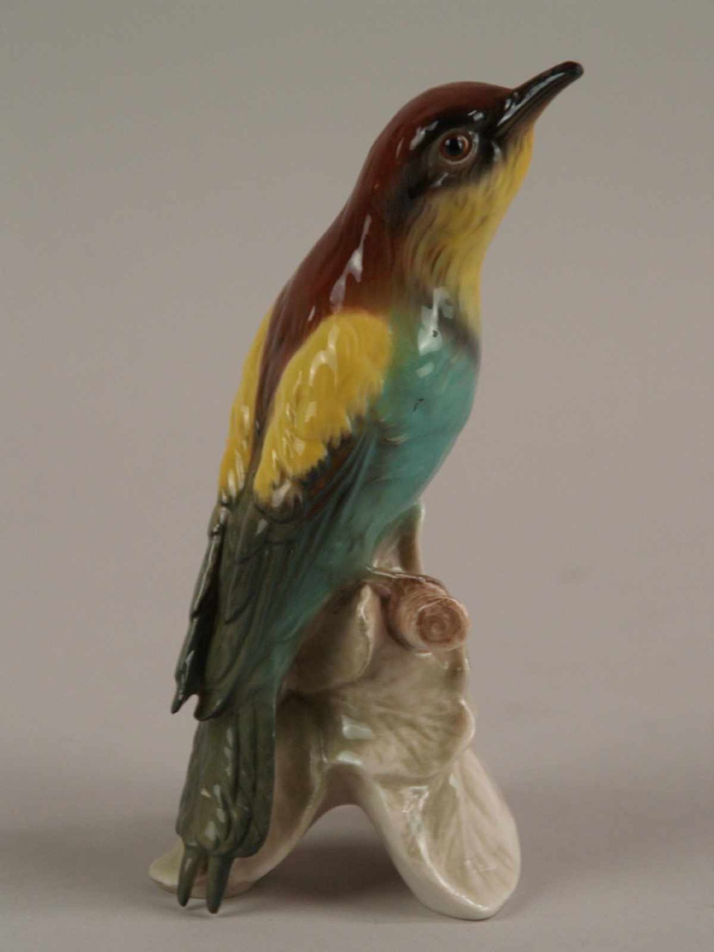 Konvolut Vogelfiguren - 3-tlg.,1x Goebel "Bienenfresser", am Schnabel restauriert H.ca.17cm; 1x - Bild 4 aus 4