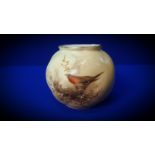 ROYAL WORCESTER BALL VASE DECORATED WITH ROBINS CIRCA 1914