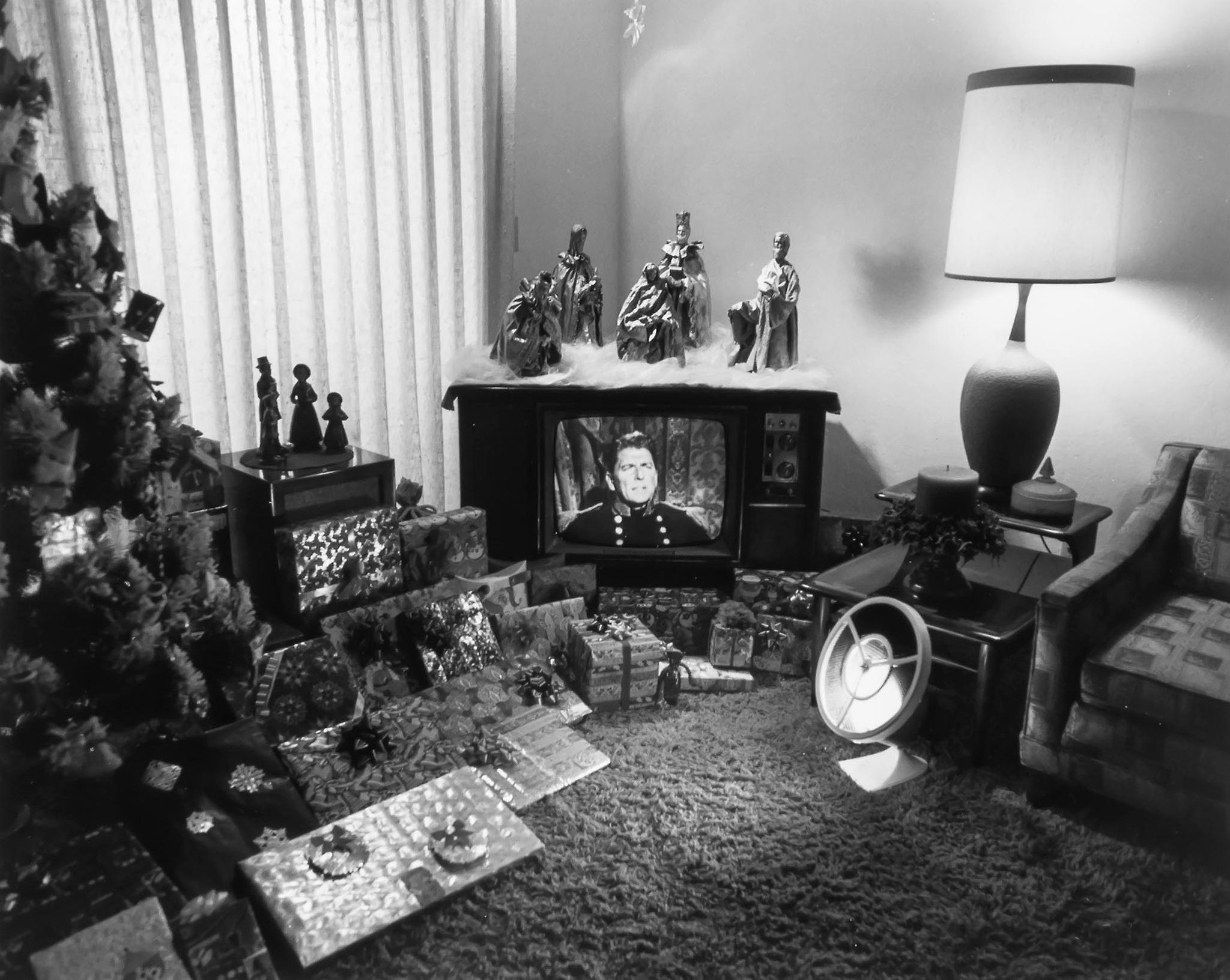 Bill Owens (b.1938) - Bill Owens set box: Suburbia, 1973; Our Kind of People, 1975; Working, 1977 - Image 2 of 2