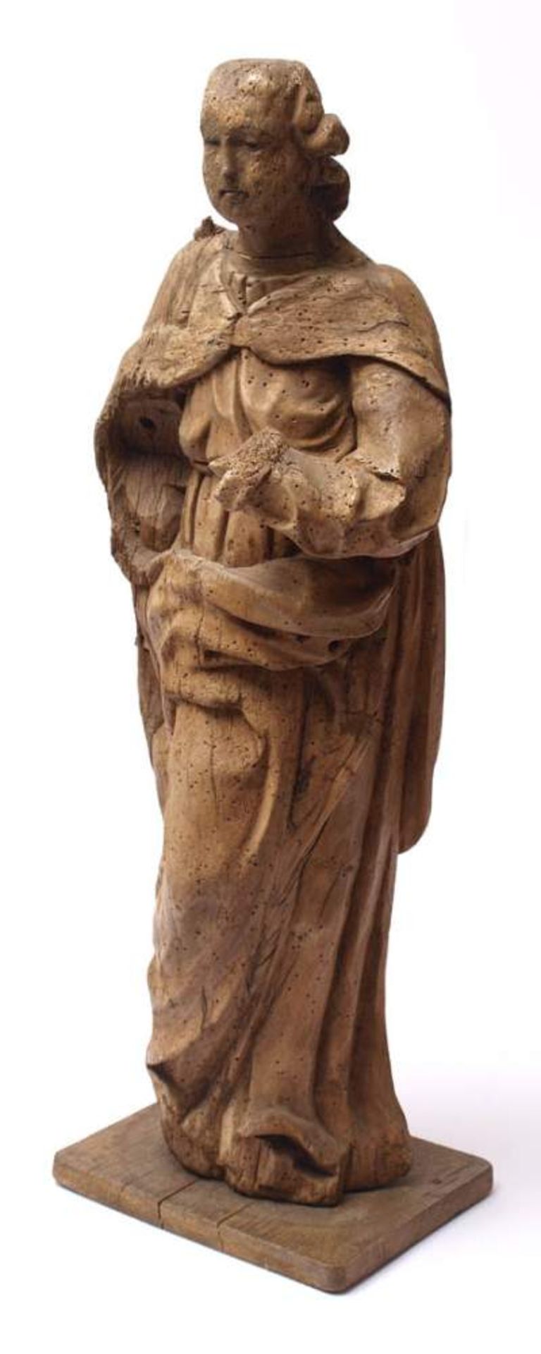 Figurine, 18.Jhdt.Gestalt einer Frau im reich gefältelten Gewand, darüber ein Umhang. Sockel