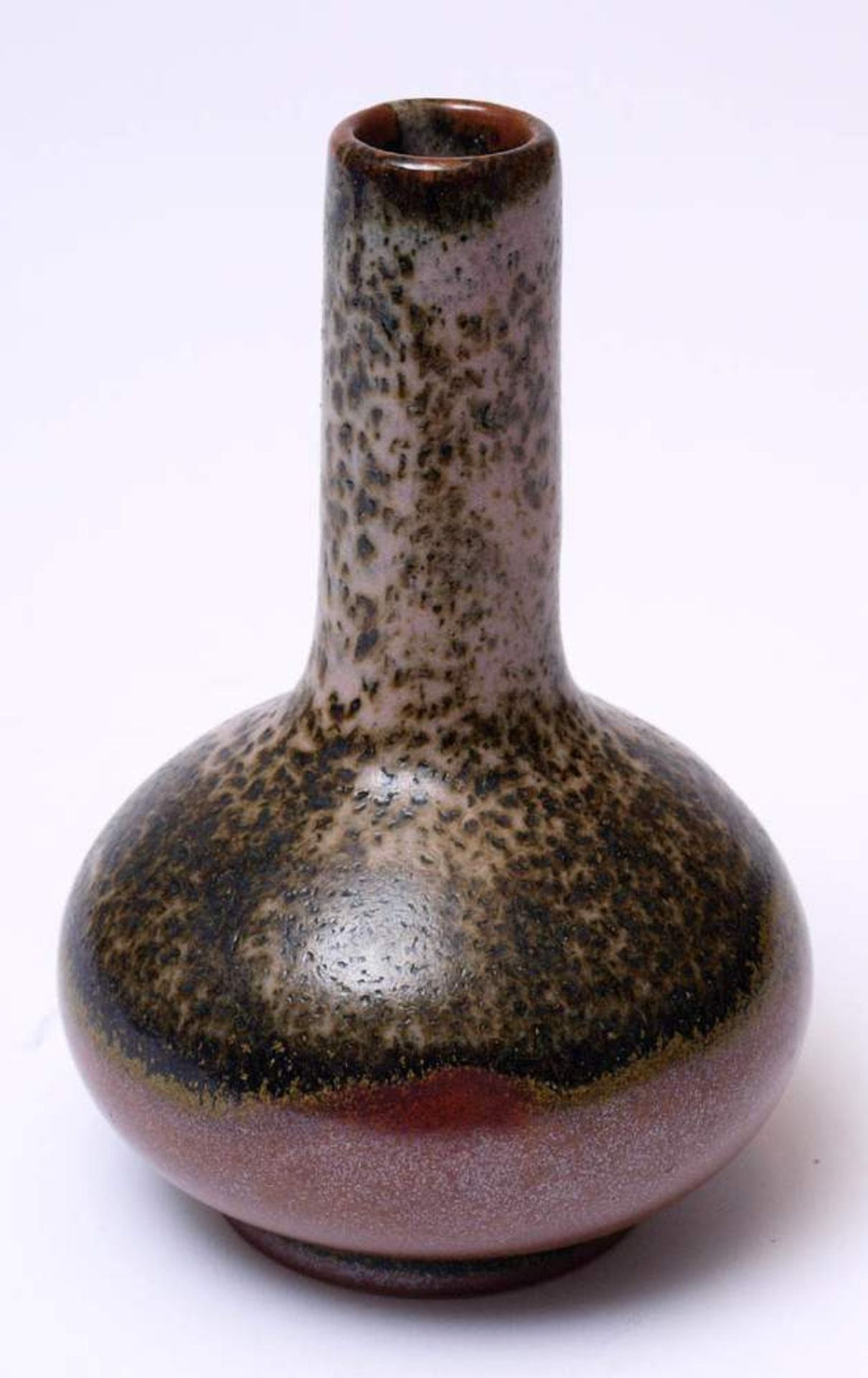Vase, Horst Kerstan, KandernAuf rundem Standring kugeliger Korpus mit schlankem Röhrenhals.