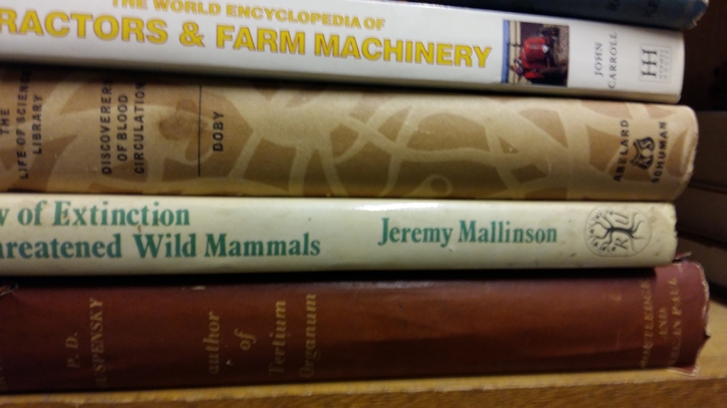 Books: Various / Country and Birds. Approx 25