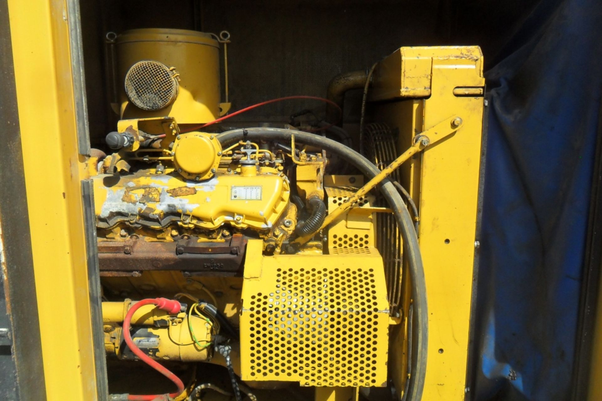 Caterpillar150KVA super silenced Generator, 1500RPM, 415V/240V. - Image 2 of 6