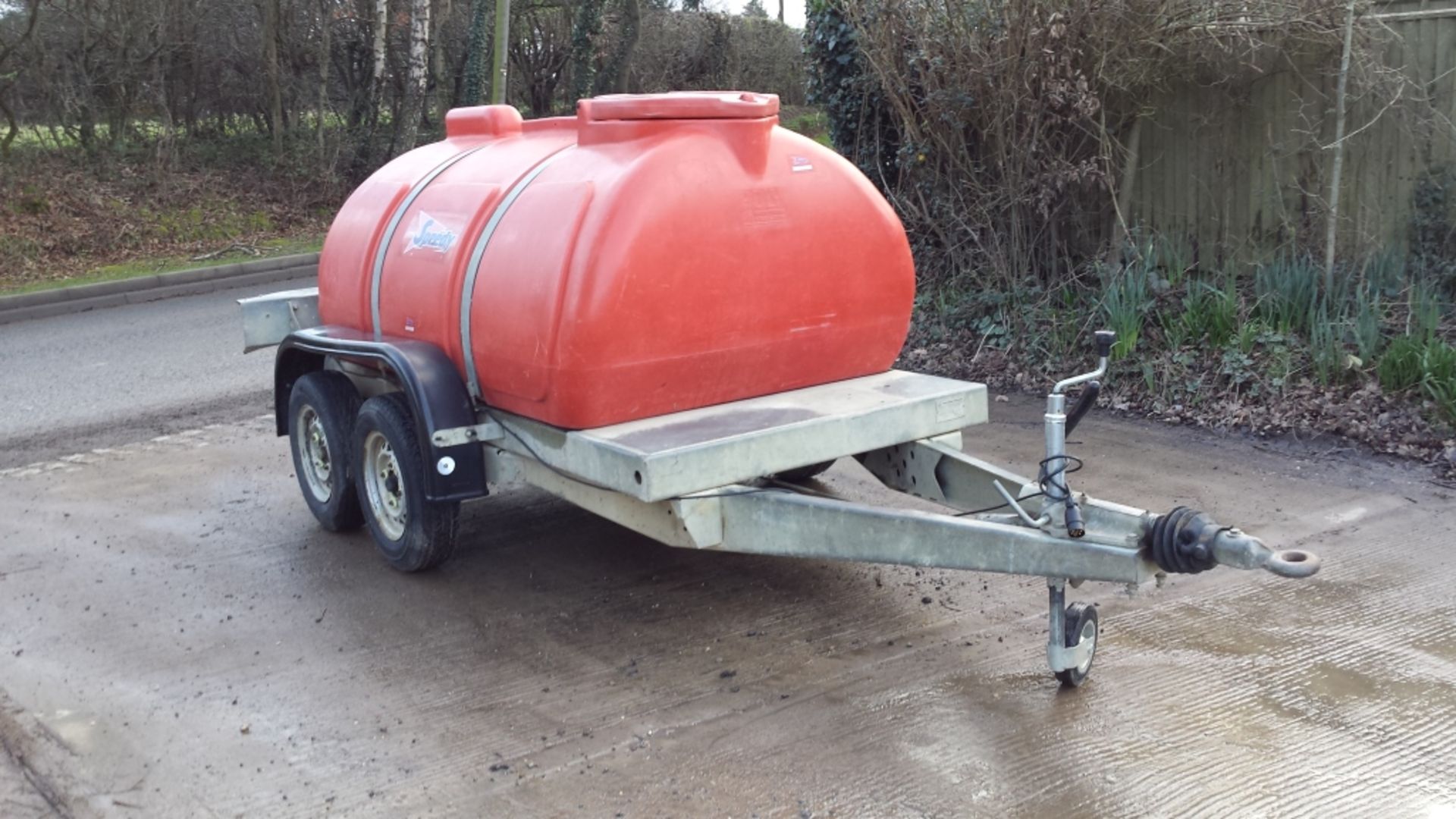 Western 2000 litre Water Bowser